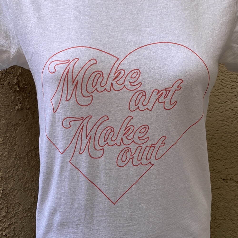 New white/dusty pink “Make art Make out” cotton tee shirt